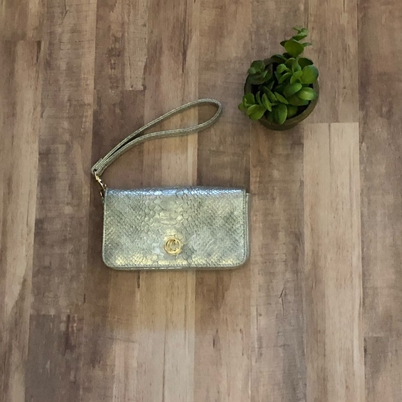 Charming Charlie Silver evening bag - Picture 1 of 3